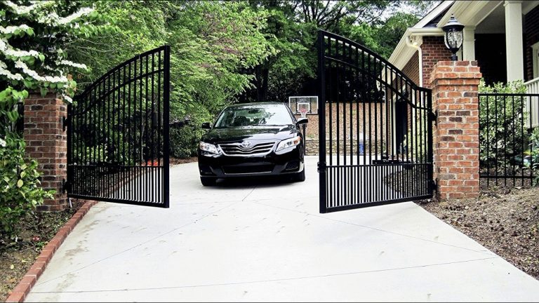 Automatic Gate Openers: A Must-Have for Modern Homes